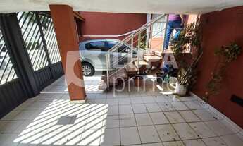 Imagem 6: 3 dormitórios, 2 banheiro, 2 vagas na garagem