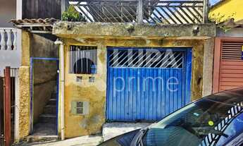 Imagem: 2 dormitórios na Rua Astrapéia