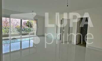 Imagem: 4 dormitórios, 2 suíte, 4 banheiro, 4