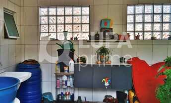 Imagem 3: 4 dormitórios na Rua Carlos Dos Santos