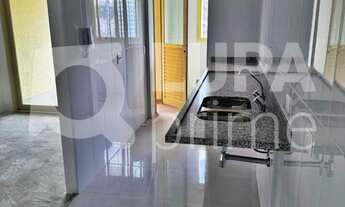 Imagem 4: 2 dormitórios, 1 suítes, 2 banheiro, 1 vaga na garagem