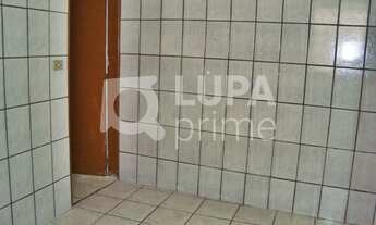 Imagem 3: 1 dormitório na Rua Alves Cardoso