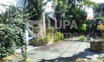 Imagem 6: 2 banheiro na Avenida Marechal Argolo Ferrão