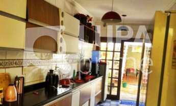 Imagem: 5 dormitórios na Rua Aburá