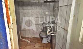 Imagem 4: 1 banheiros na Avenida Professor Castro Júnior