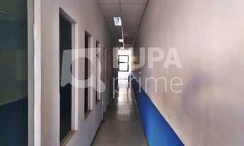 Imagem 4: 4 banheiro na Rua Alfredo Pujol