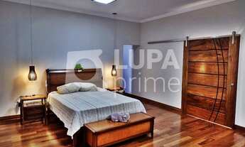 Imagem 7: 3 dormitórios na Rua Vice-prefeito Nelson Fiuza