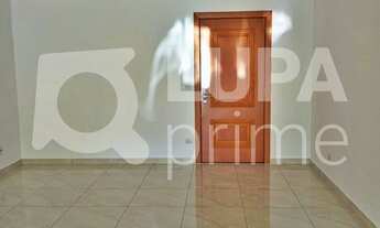 Imagem 2: 3 dormitórios na Rua Salete