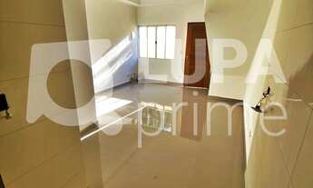 Imagem: 2 dormitórios na Rua Palmira Barbosa