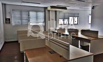 Imagem 6: 15 banheiro, 15 vagas na garagem