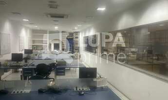 Imagem 2: 4 banheiro na Avenida Leonardo Da Vinci