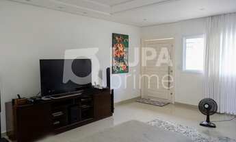 Imagem 5: 3 dormitórios na Rua Laerte