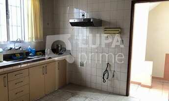 Imagem 4: 4 dormitórios na Rua Ilha Grande