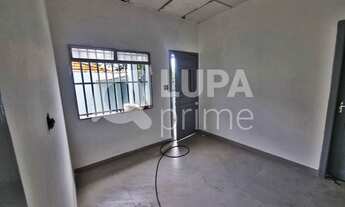 Imagem: 2 dormitórios, 2 banheiro, 1 vaga na garagem