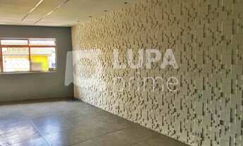 Imagem: 1 banheiros na Rua Alfredo Guedes