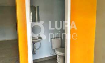 Imagem 4: 1 banheiros na Rua Alfredo Guedes