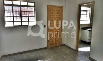 Imagem: 2 dormitórios, 1 banheiros, 1 vaga na garagem