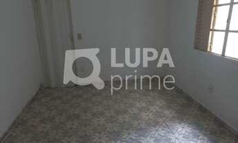 Imagem 6: 3 dormitórios na Rua Calixto De Almeida