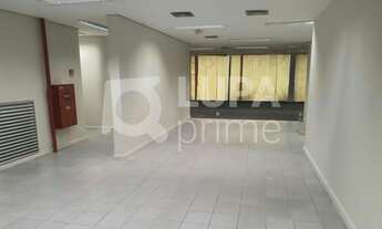 Imagem 5: 6 banheiro na Rua Américo Brasiliense