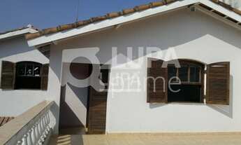 Imagem: 6 dormitórios na Rua Icamaquã