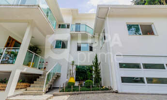 Imagem: 3 dormitórios, 3 suíte, 6 banheiro