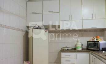 Imagem 4: 3 dormitórios na Rua Angelina Pena Botto