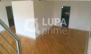 Imagem 6: 4 dormitórios na Rua Professor Pedreira De Freitas