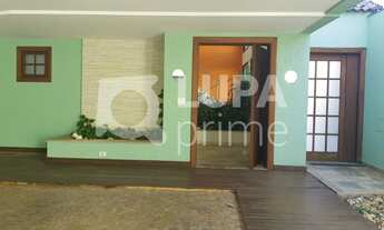 Imagem 6: 4 dormitórios na Rua Theodomiro Moraes Cunha