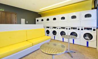 Imagem 4: Apartamento Padrão, 2 dormitórios, 1 suítes, 2 banheiro, 2 vagas na garagem