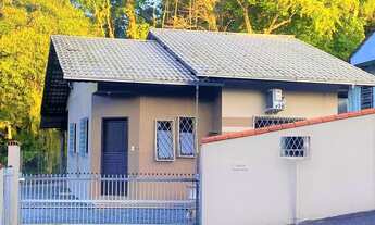Imagem 1: Casa à venda, 2 quartos, Bairro Tifa Martins, Jaraguá do Sul/ SC