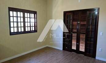 Imagem 7: Sobrado com 04 dorms sendo 03 suítes, À venda, Res. Santa Paula, JACAREÍ SP