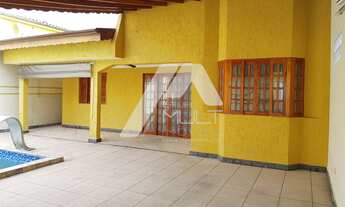 Imagem: Casa com 03 dorms e piscina, À venda, Jd