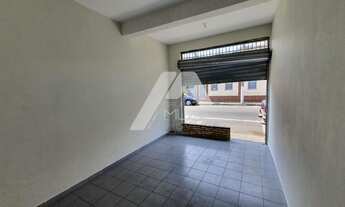 Imagem: Ponto comercial com área residencial na