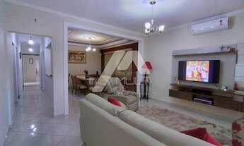 Imagem: Excelente Casa 4 Dts, sendo 1 suíte, Cidade