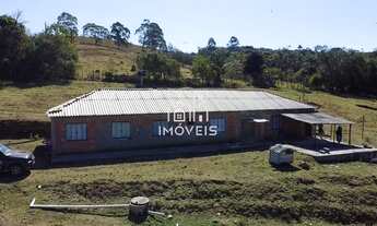 Imagem 3: Sítio de 9000 m com 4 dormitórios sendo 1 suíte em Curral Novo, Antonio Carlos