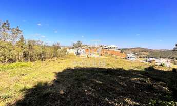 Imagem 2: Lote à venda em BARBACENA - MG com 2007,50m no condomínio Porto Seguro