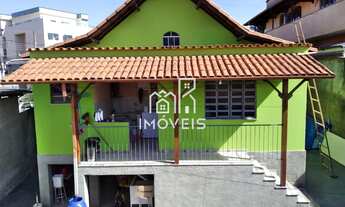 Imagem: Casa à venda em Barbacena com 3 dormitórios