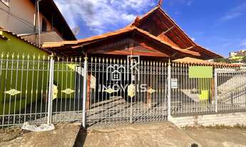 Imagem 3: Casa à venda em Barbacena com 3 dormitórios no bairro Grogotó