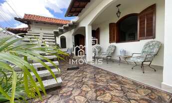 Imagem 2: 2 Casas à venda em Barbacena com 3 dormitórios e 2 suítes no Santa Cecília