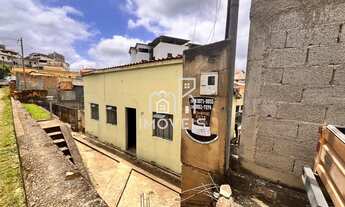 Imagem: Casa à venda em Barbacena com 3 dormitórios