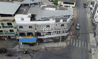 Imagem 1: Prédio Comercial à venda em Barbacena com lojas e estúdios no bairro Pontilhão