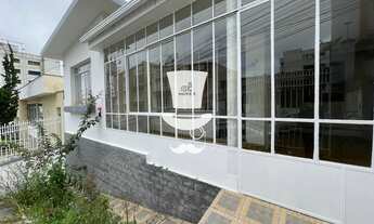 Imagem 3: Casa à venda em Barbacena com 4 dormitórios com 342m no Centro