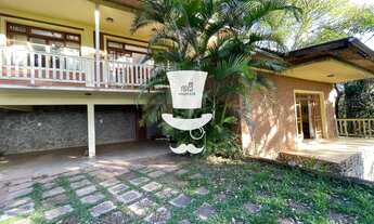 Imagem 6: Sítio à venda em Antônio Carlos com 4 sendo 3 suítes e 1 closet no Vale do Ipê