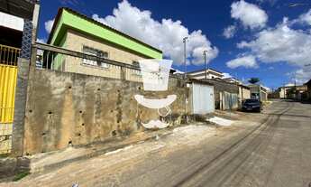 Imagem: Casa à venda em Barbacena com 3 dormitório