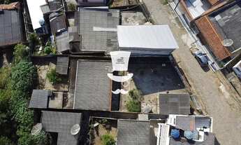 Imagem 2: Casa à venda em Barbacena com 4 dormitórios sendo 1 suíte no São José