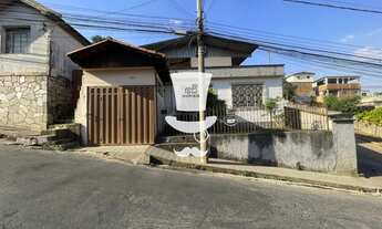 Imagem: Casa à venda em Barbacena com 3 dormitórios