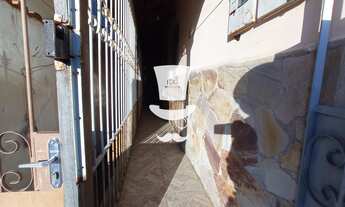 Imagem 2: Casa para locação em Barbacena com 4 dormitórios no bairro São Sebastião