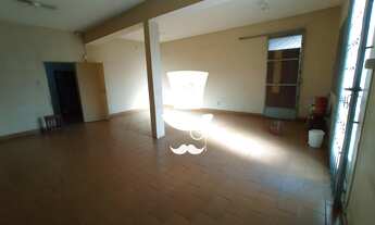 Imagem 3: Casa para locação em Barbacena com 4 dormitórios no bairro São Sebastião