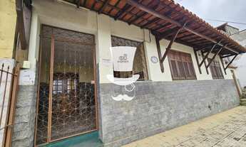 Imagem 5: Casa à venda em Barbacena com 4 dormitórios sendo 1 suíte no Centro