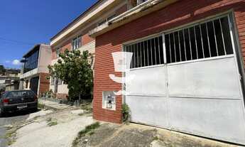 Imagem: Casa à venda em Barbacena com 4 dormitórios